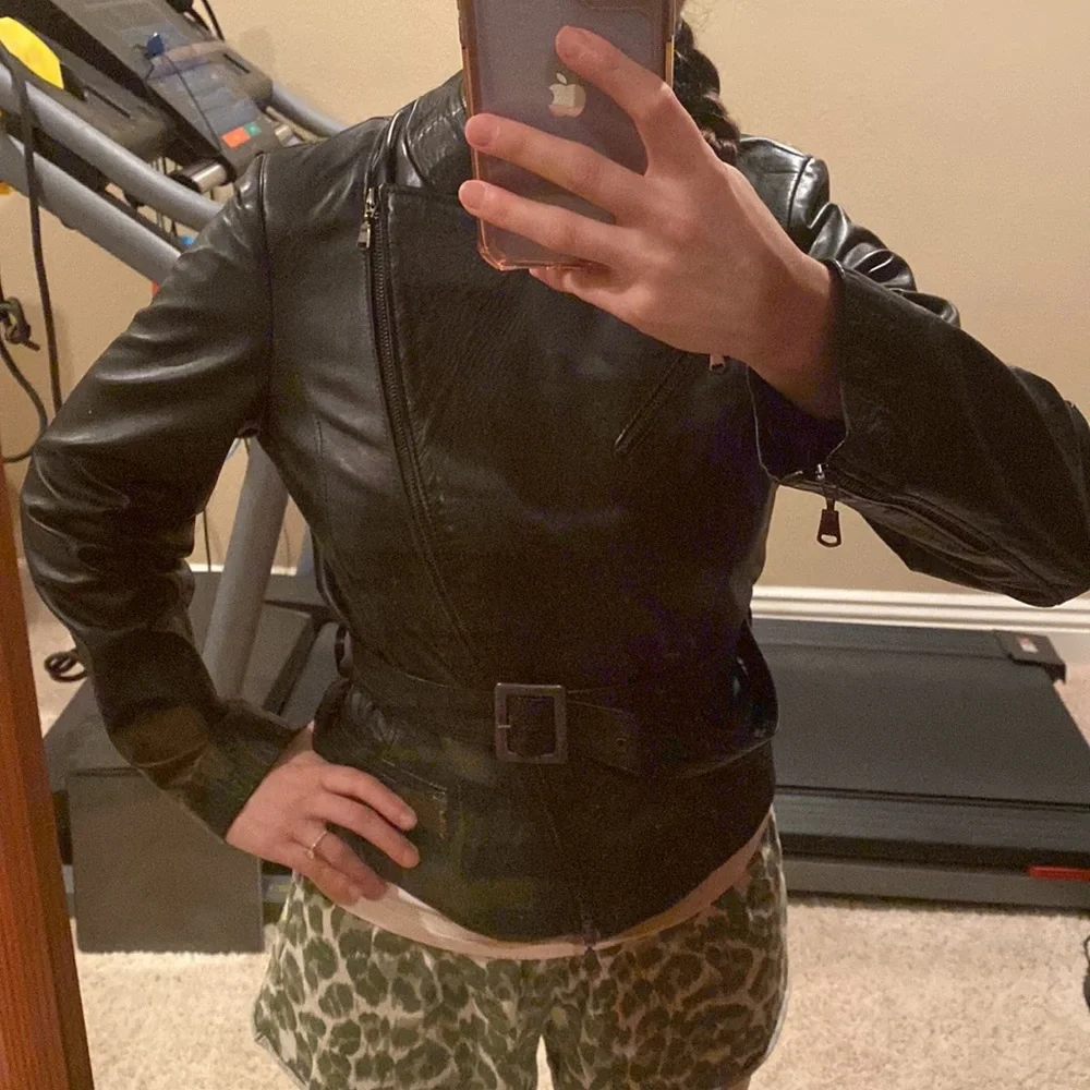 Italian Genuine Leather Jacket - Picture 9 of 9